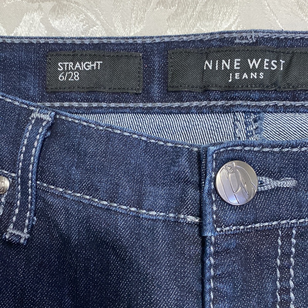 Nine West Straight Leg Jeans NWOT - Picture 6 of 10